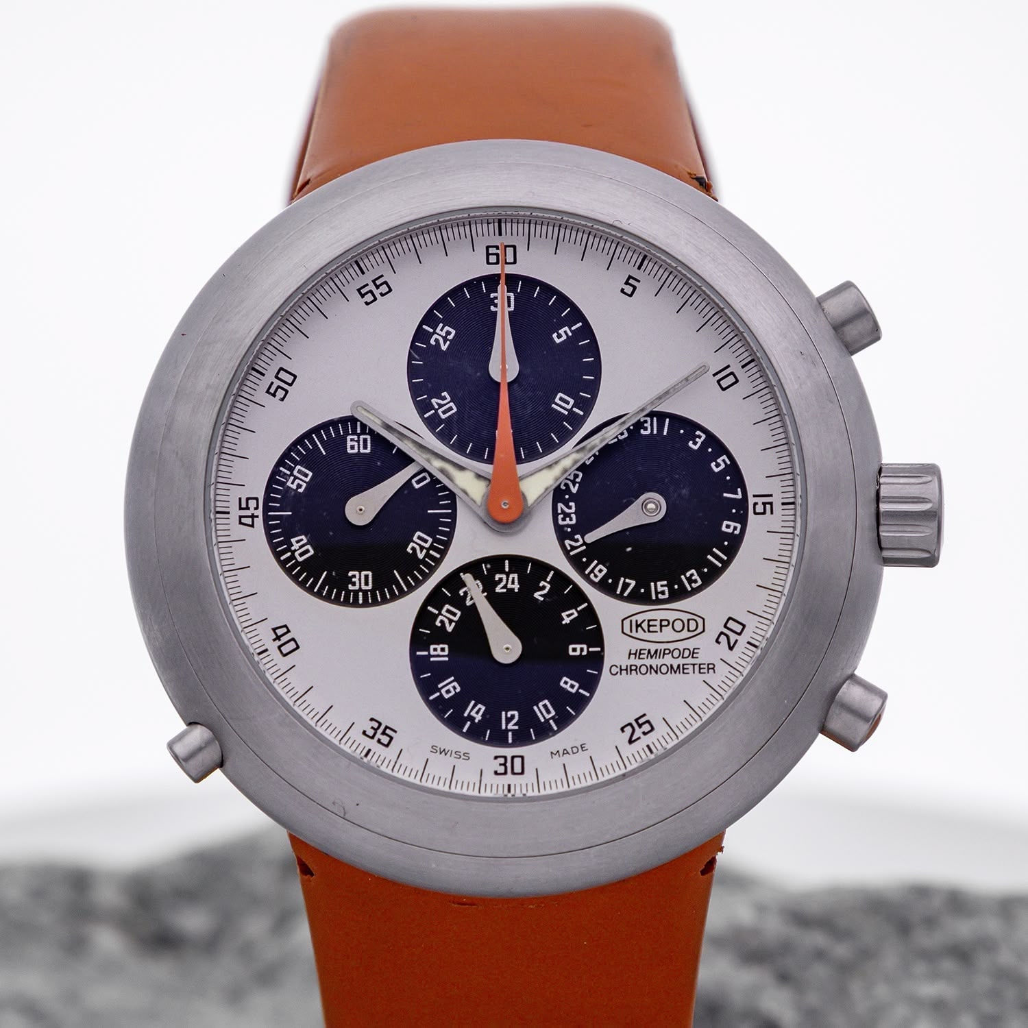 Ikepod Hemipode Chronometer (Full Set)