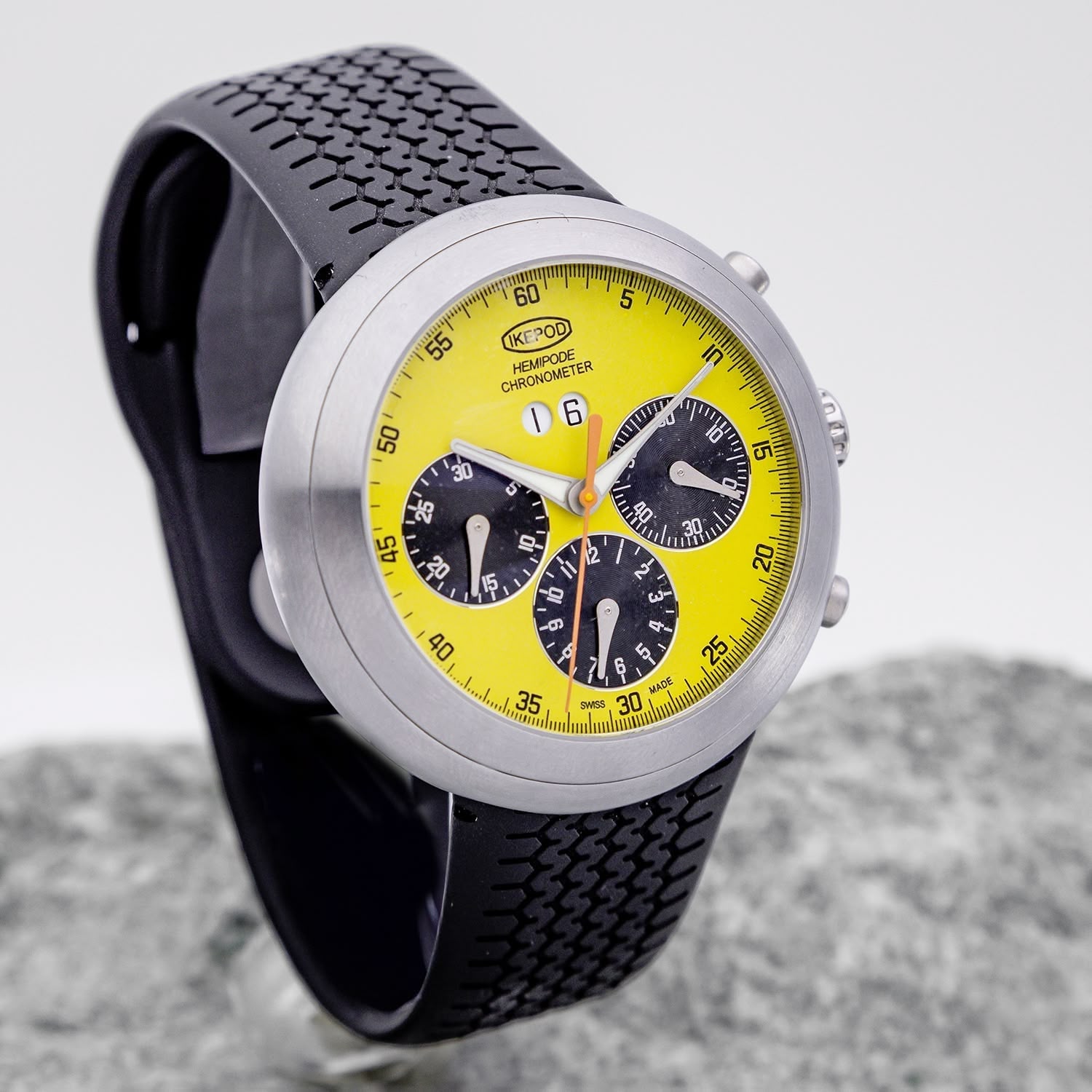 Ikepod Hemipode Grande Date Limited